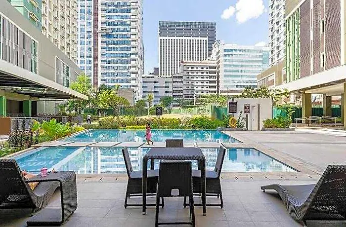 Brand New Stylish Unit In It Park 4*