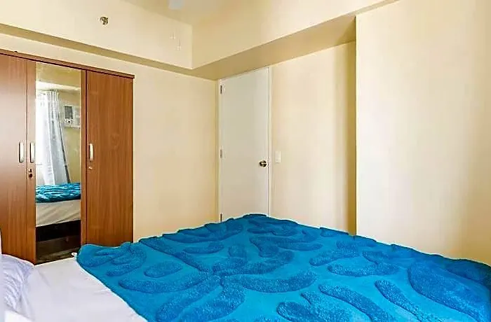 Brand New Stylish Unit In It Park 4*